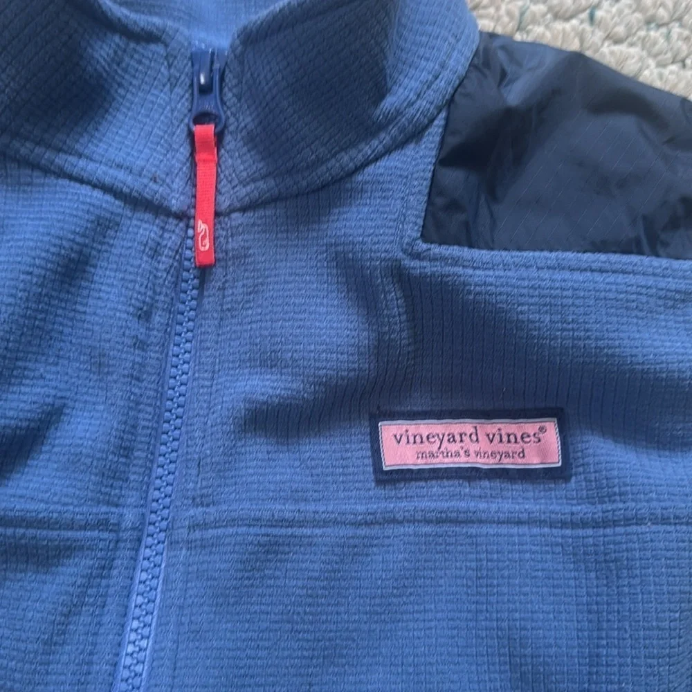 Vineyard Vines Blue Fleece with Pink Accents